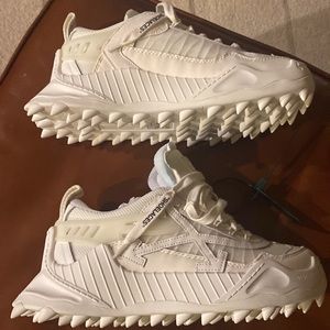 Odsy- 1000 off white sneakers